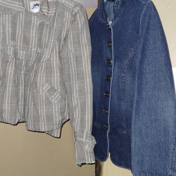 1 Nori Blazer (M) 1 Sonoma Jean Jacket ,(2-for 1 price) - Picture 11 of 12